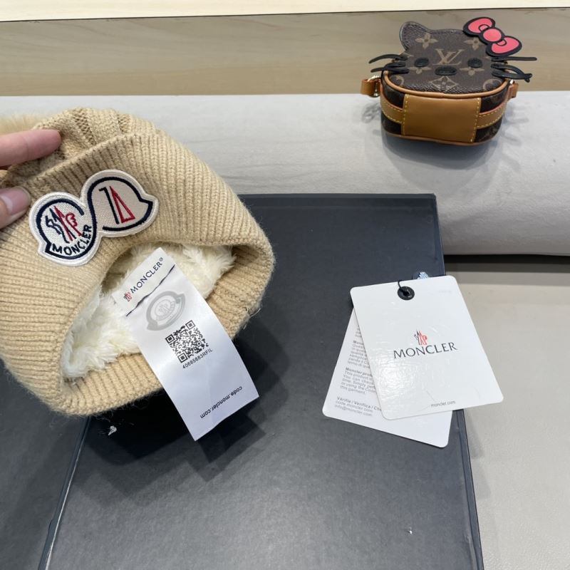 Moncler Caps